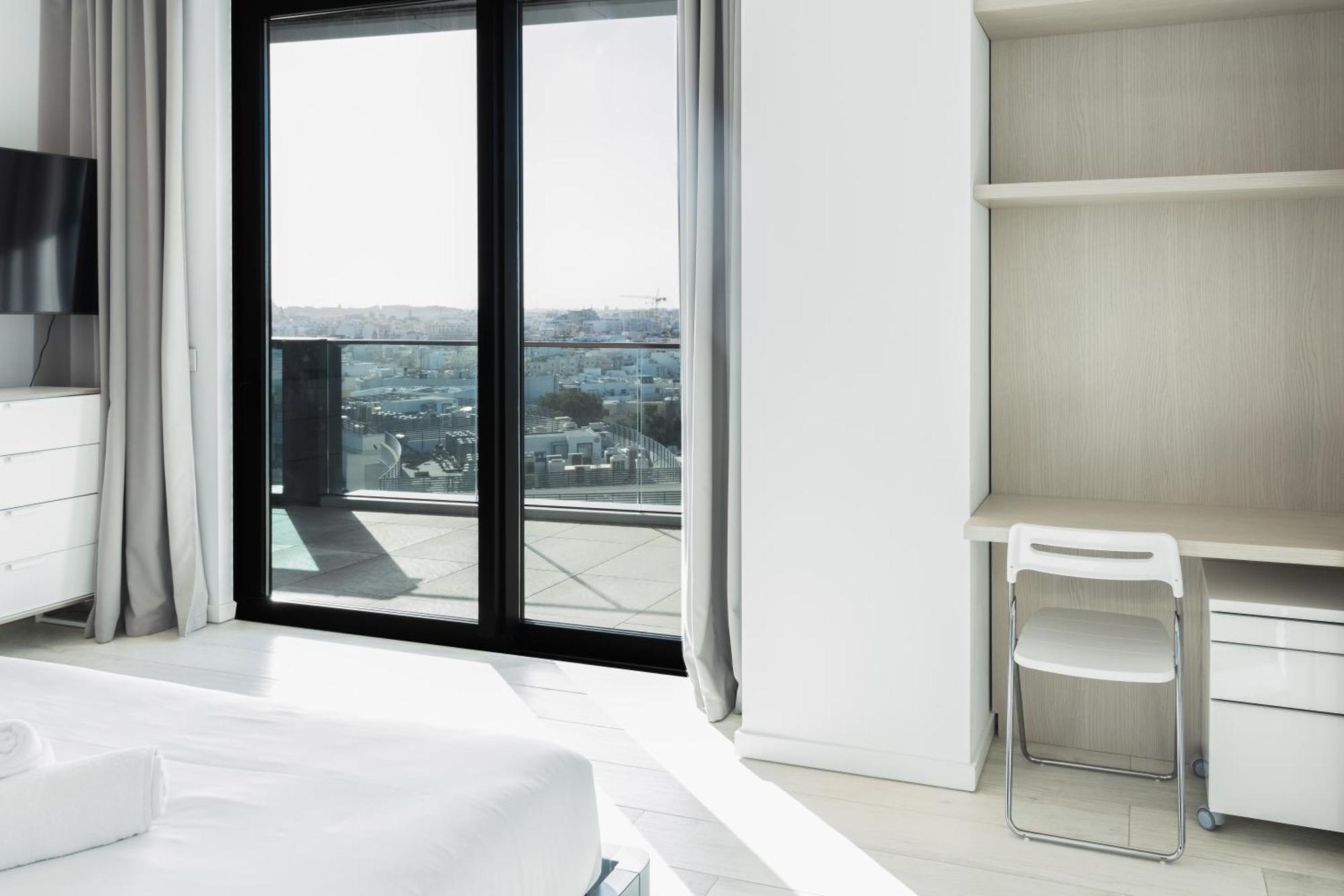 Modern Apartment In The Center Of St Julians By Arcobnb Saint Julian's Exteriér fotografie